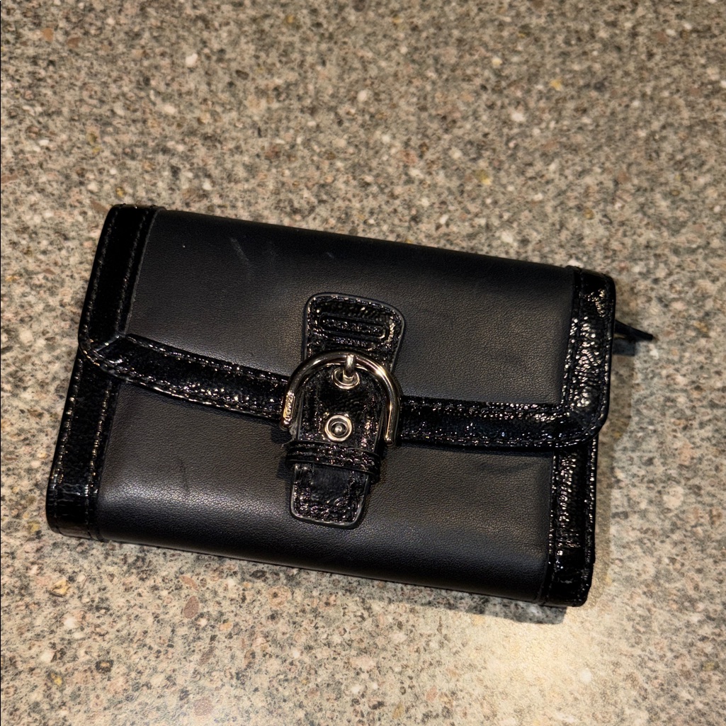Coach Black Leather Buckle Wallet